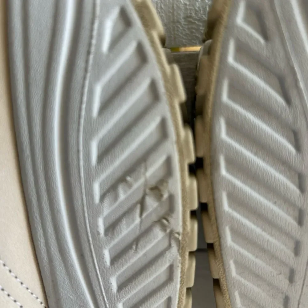 Skechers Beige Shape Ups Shape Up 10